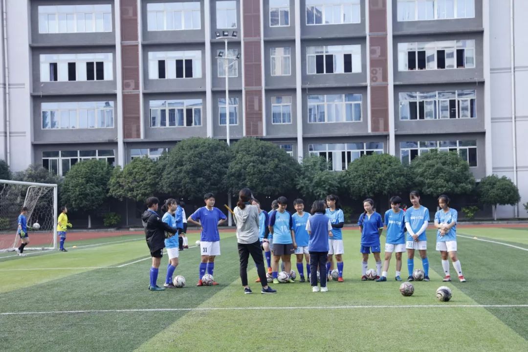 成都市十八中高考情况,成都十八中本科