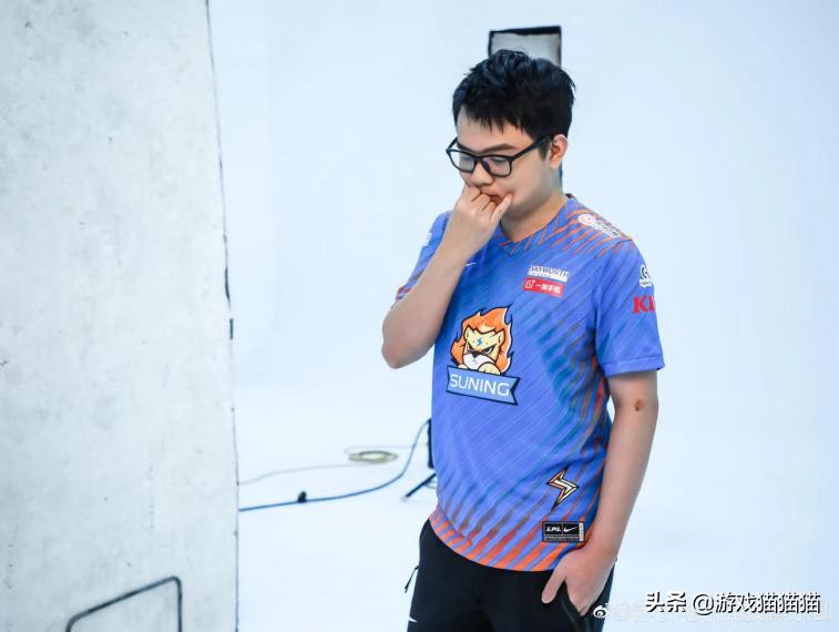 lpl新赛季阵容被曝,lpl新队服edg