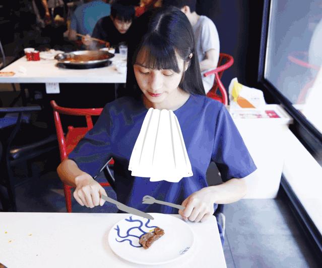 排队两个小时才吃上火锅,排队两小时也要吃到的烤鱼