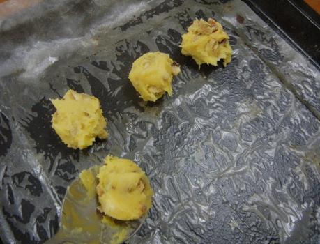 自己在家怎么做饼干简单又好吃,简单做饼干的方法不用酵母