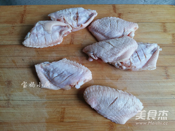 可乐鸡翅怎么做更软烂入味儿,自制可乐鸡翅的做法步骤