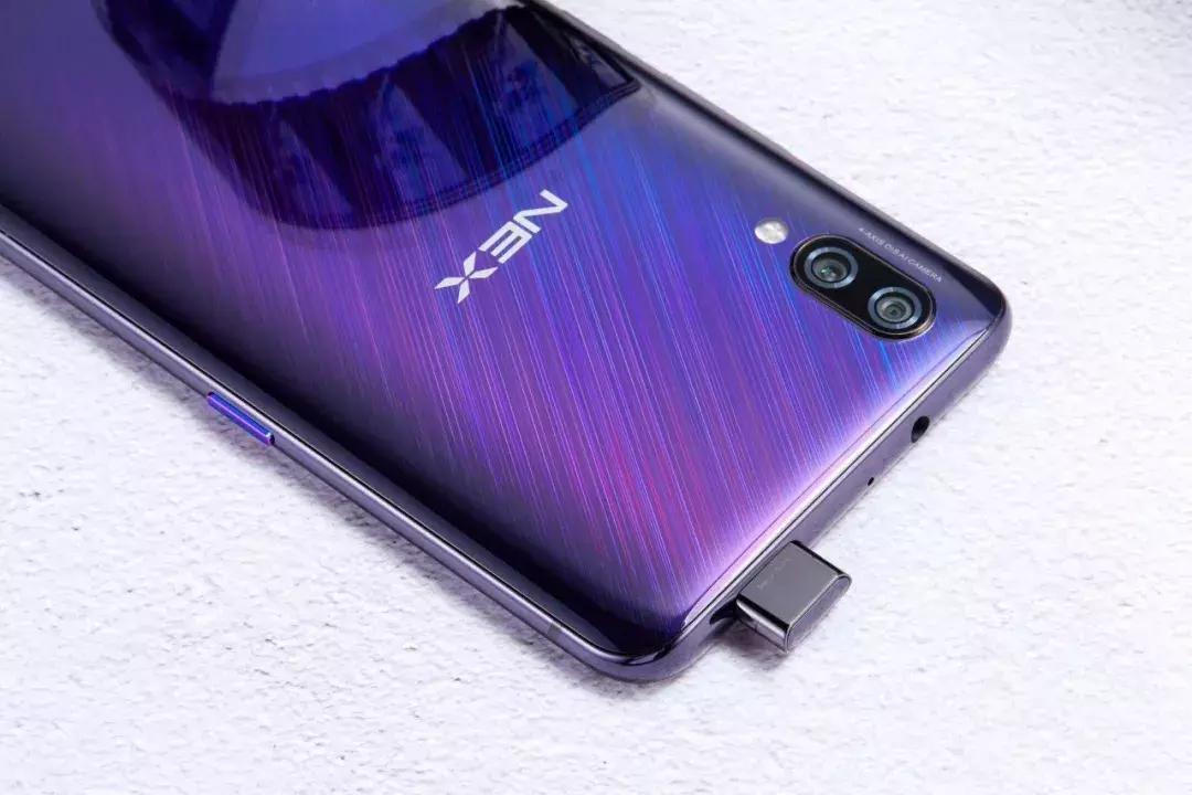 真正全面屏屏下摄像头,屏下摄像头和全面屏