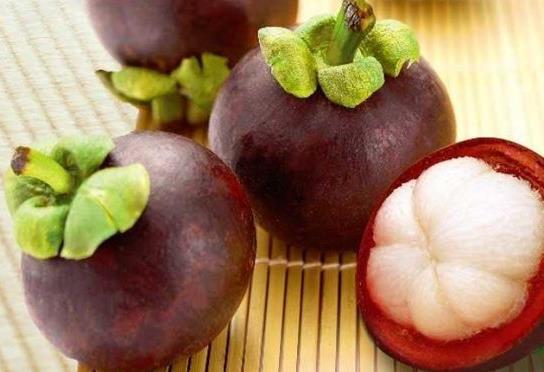 山竹应该怎么剥有什么小妙招,山竹要怎么剥才能剥出完整的果肉