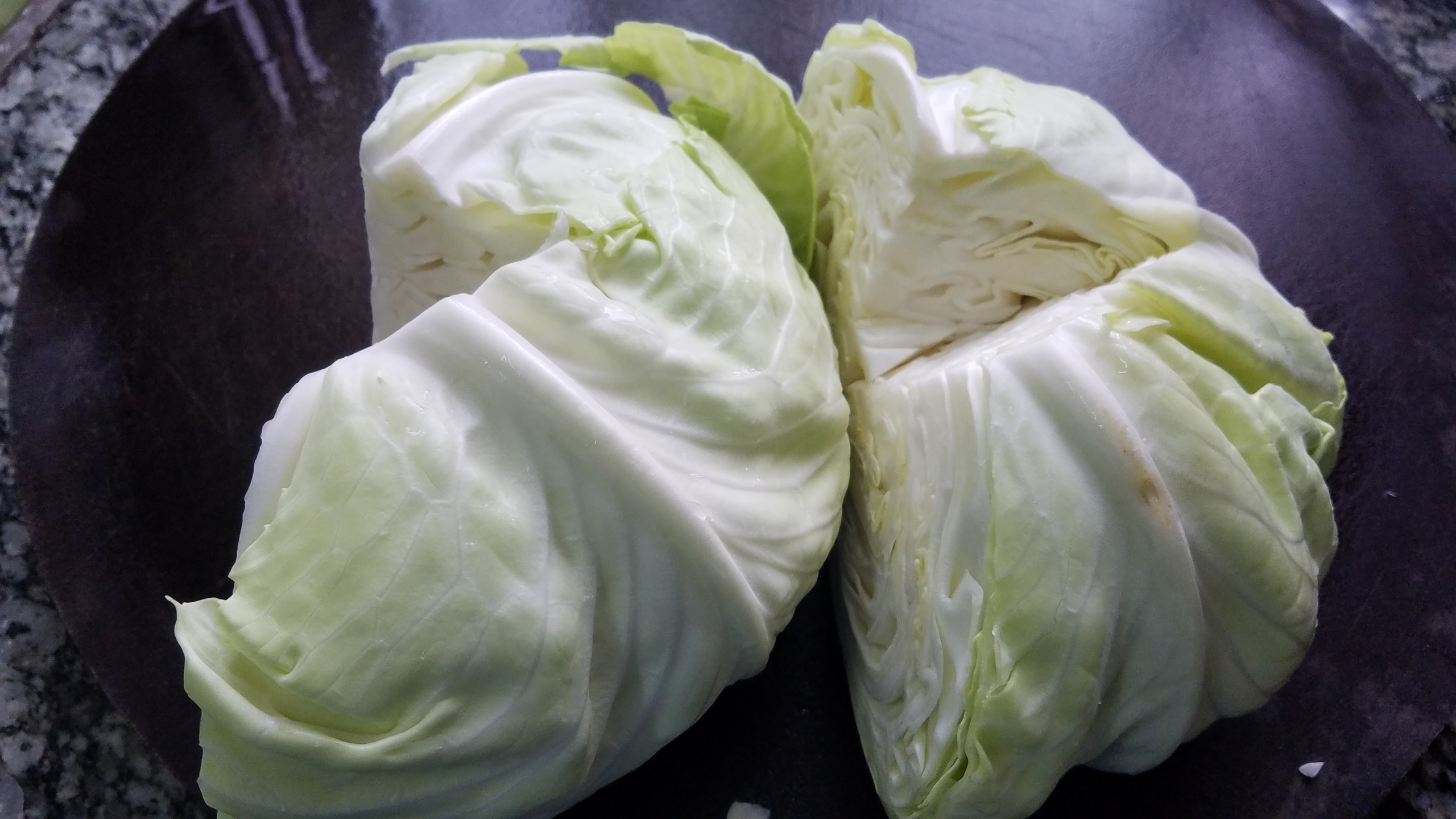 包菜怎样做好吃家常做法,包菜怎么做好吃又简单方便呢