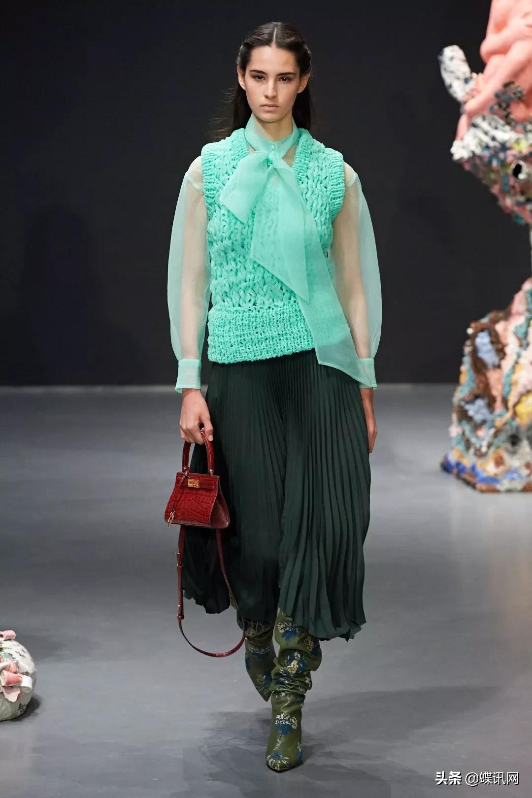 toryburch是真珍珠吗,toryburch算不算奢侈品牌