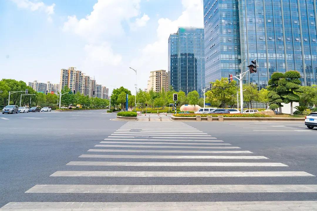 华商天下推荐：开店流程+运营方式