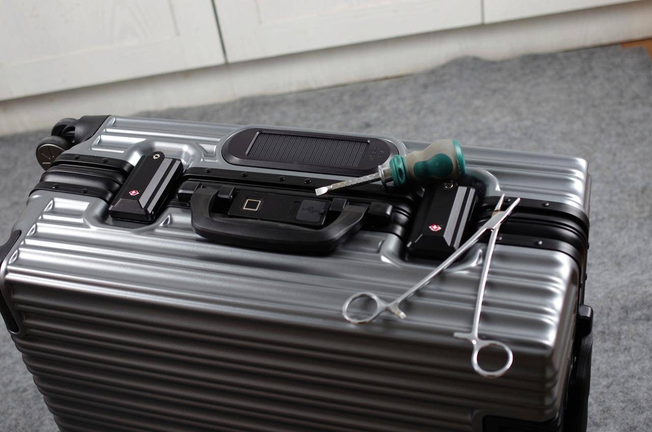 旅行箱密码锁和tsa锁哪个好,旅行箱锁类型怎么选