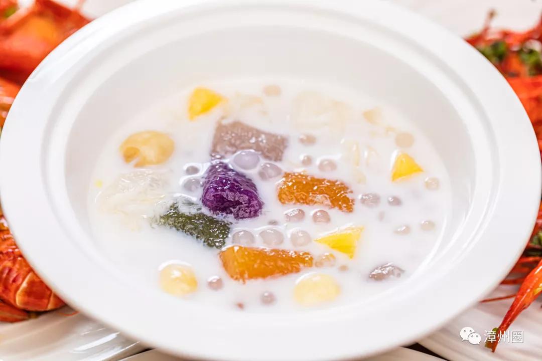 小龙虾海鲜自助烤肉,这家自助餐性价比超高