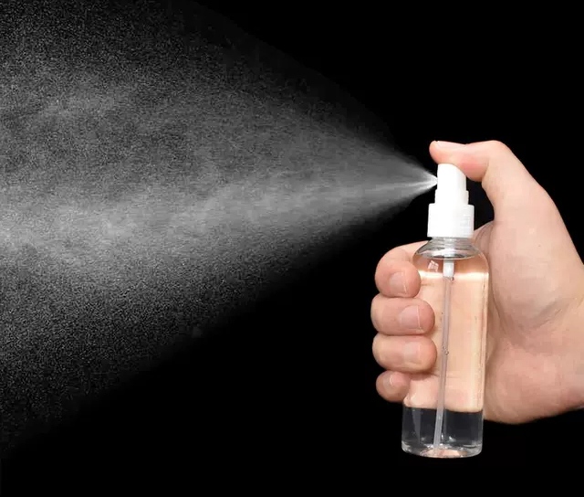 美缝剂搞到手上了最好用什么洗,美缝剂沾到手上怎么洗