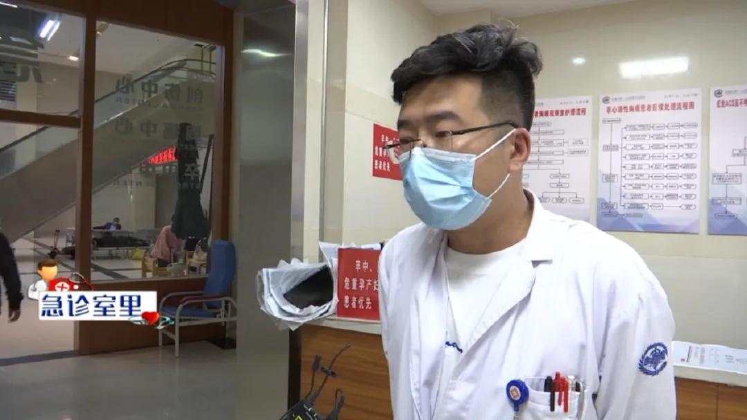 久拖成重疾！男子右脚冻伤后严重坏死