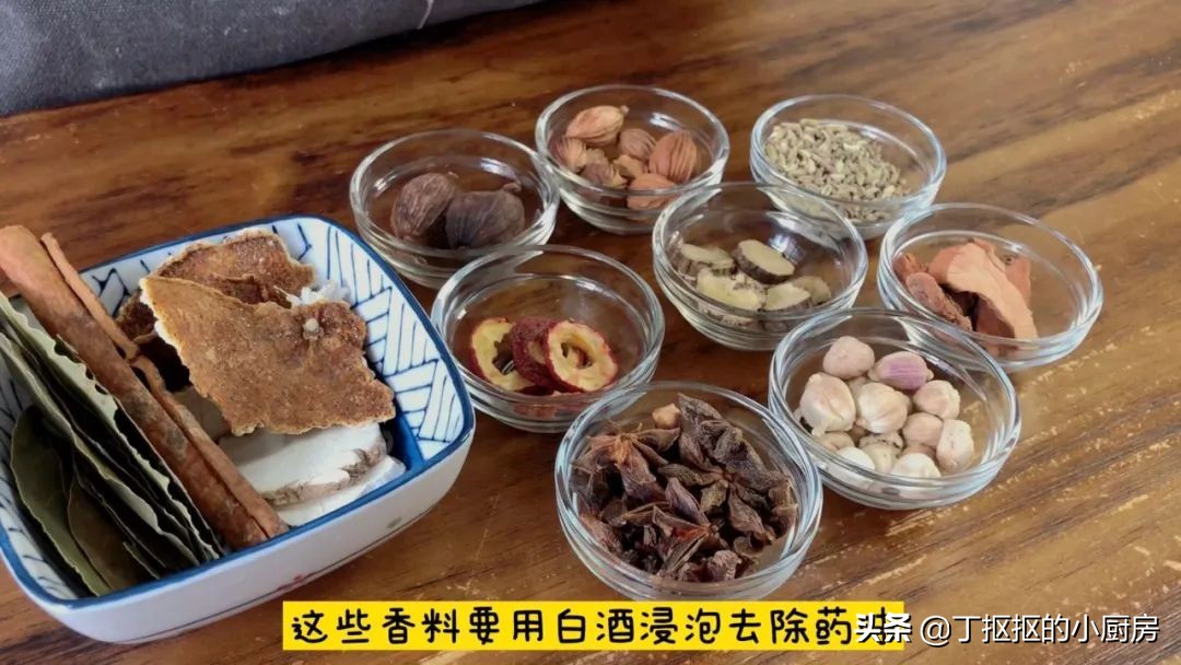 想做自己的品牌鸭脖怎么弄,武汉久久鸭脖绝味配方