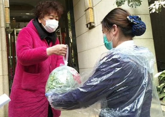 抗击疫情为业主保驾护航,抗击疫情为爱心人士点赞