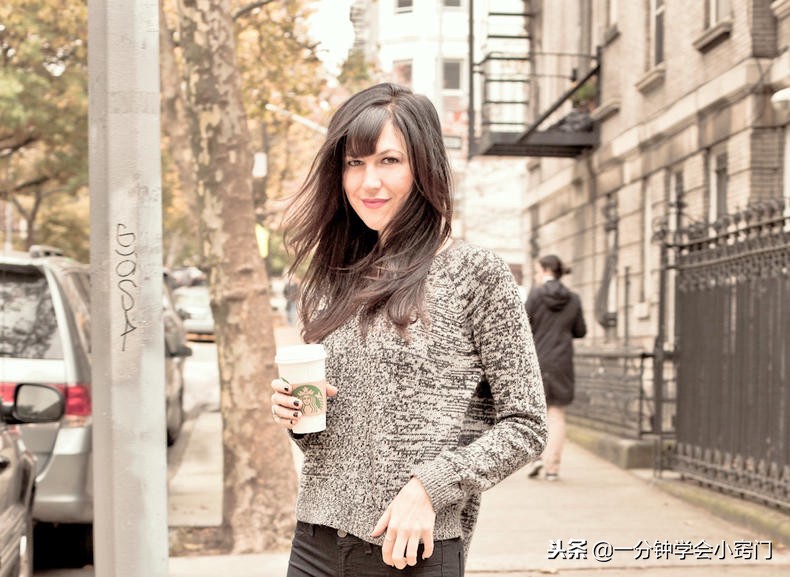 新毛衣异味,新毛衣有股刺鼻的味道是怎么消除