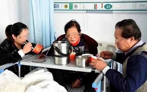 肝癌喝中药肿瘤缩小又转移了,早期肝癌喝中药肿瘤缩小了