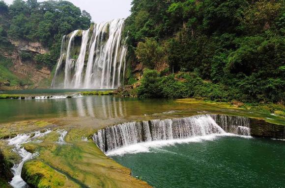 看黄果树大瀑布玩九仙溶洞漂流,黄果树大瀑布水帘洞旅游攻略