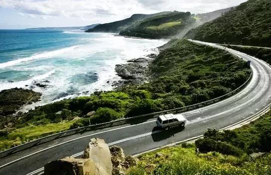 机票太贵往返三千多还有必要去吗,国内往返机票比单程便宜