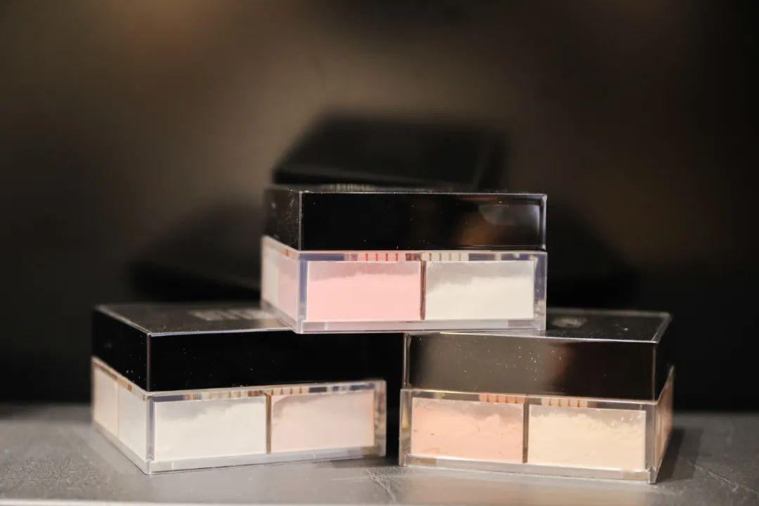 不看血亏!5.9折的克拉钻、买正装送正装的YSL,成都就这儿有