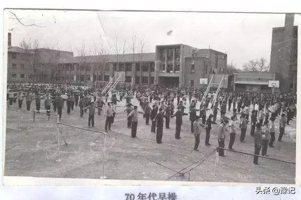 初一作文琐忆散文,童年的乡土散文