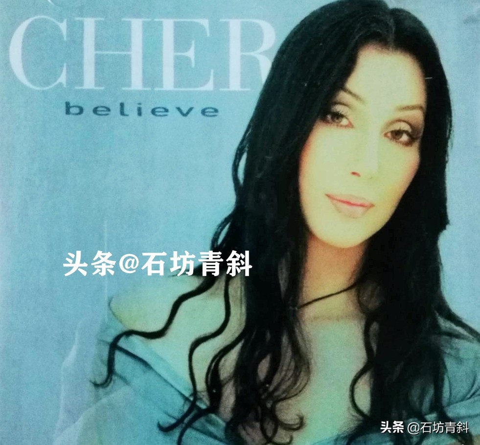 身边围绕无数小鲜肉，奇装异服的始祖，看她如何72变