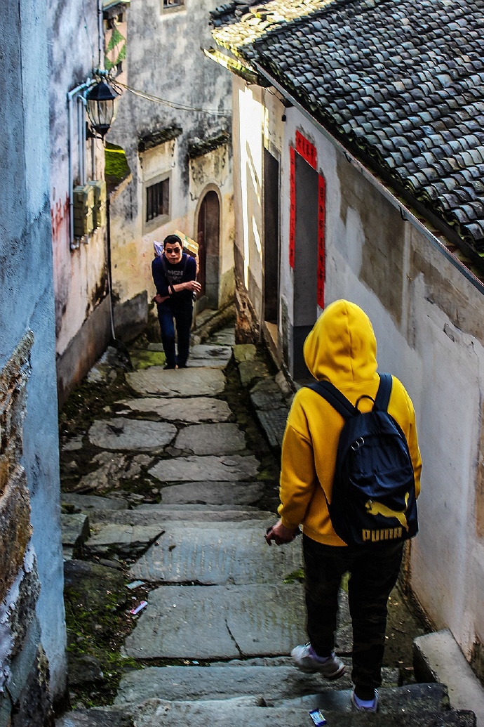 大山深处的古村,大山深处石潭古村