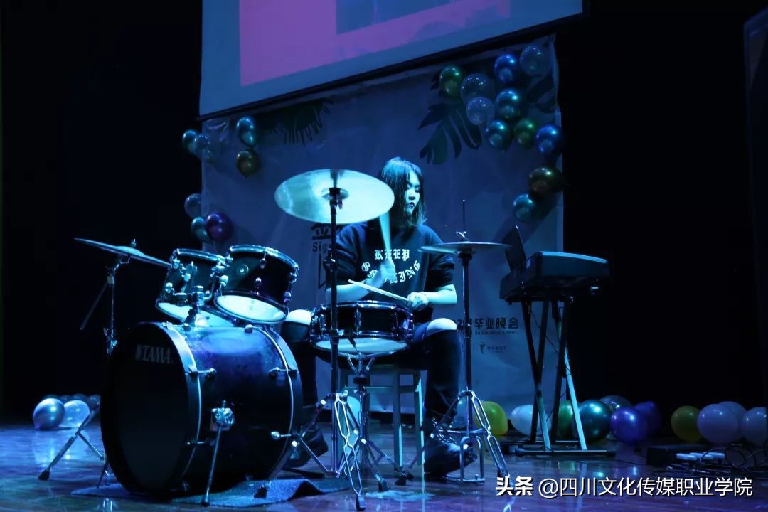 舞蹈系毕业晚会,2018级舞蹈表演毕业晚会