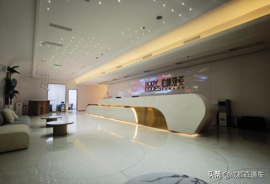 深圳米兰柏羽和成都米兰柏羽,高新柏羽和米兰柏羽