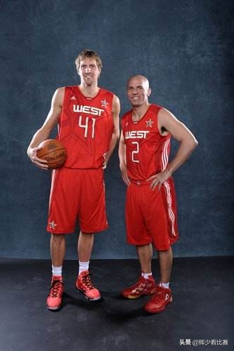 独行侠会退役特里球衣么,独行侠退役德克球衣