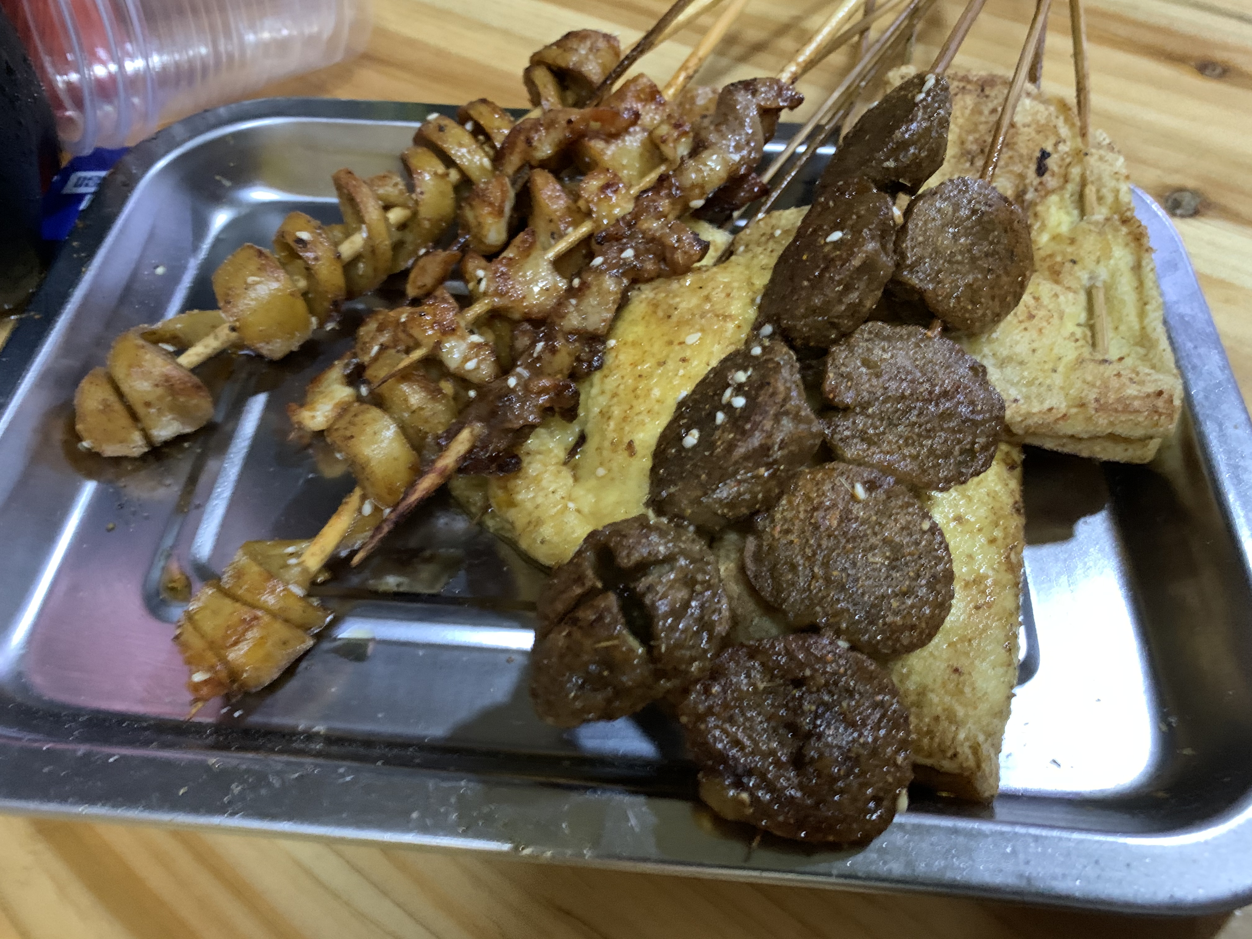 这家烧烤店好吃到停不下来,这家烧烤店绝对让你流连忘返