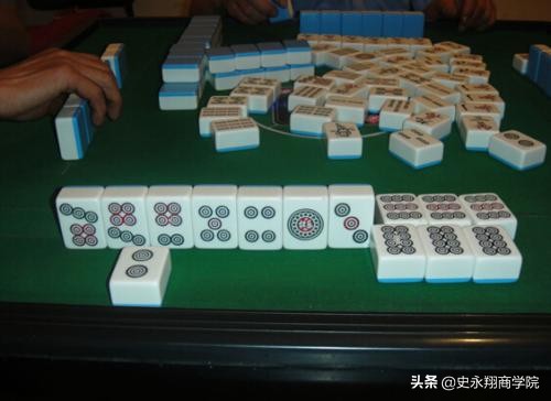打麻将能长期获胜的是哪些人,麻将能赢的人的特点