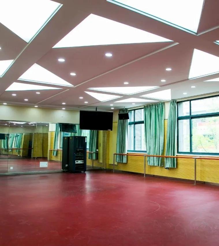 南京这所小学“弯道超车”，做了什么？