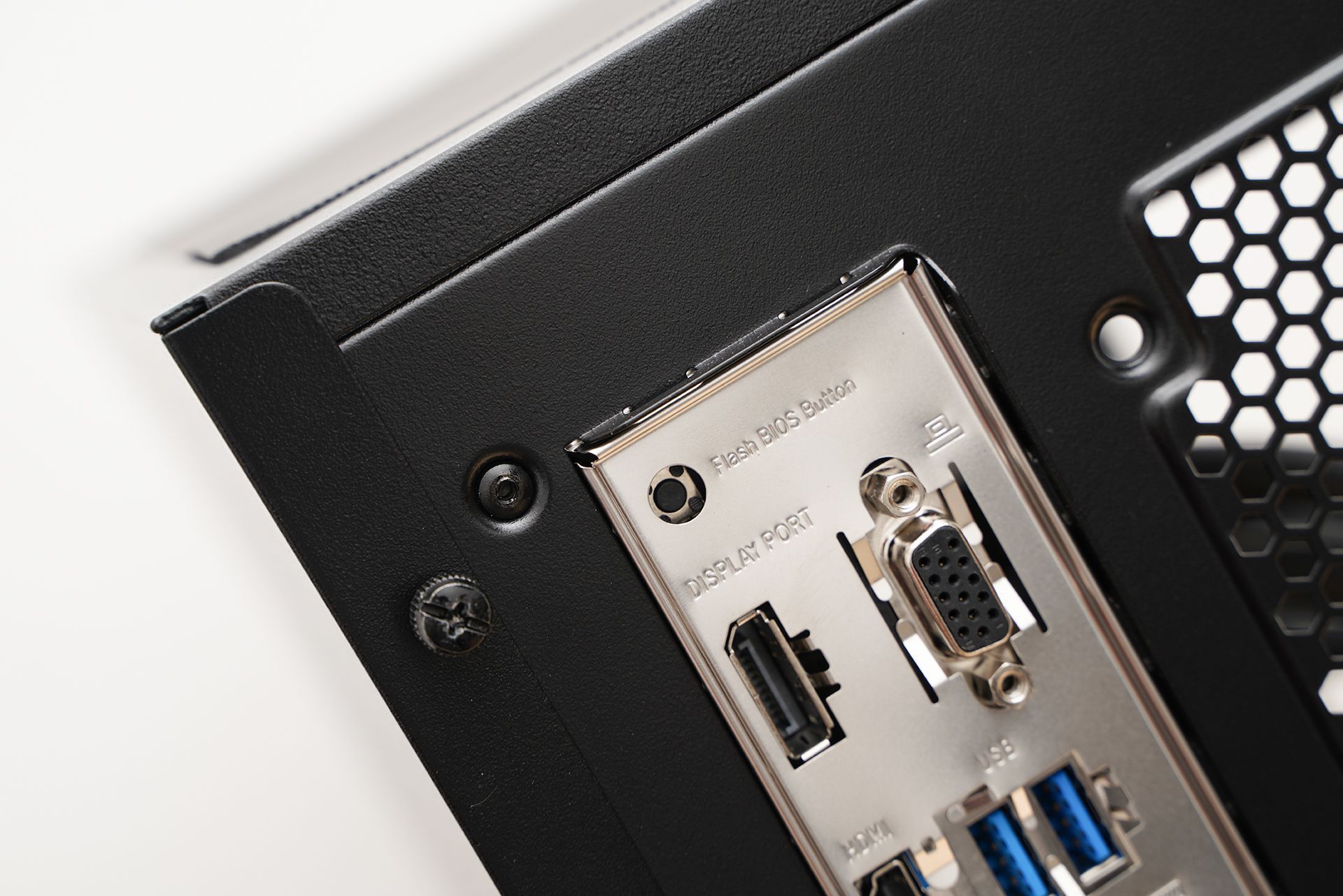 微星宙斯盾z5值不值得买,微星宙斯盾z5支持风扇