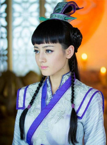 乃万造型无刘海,乃万剪刘海