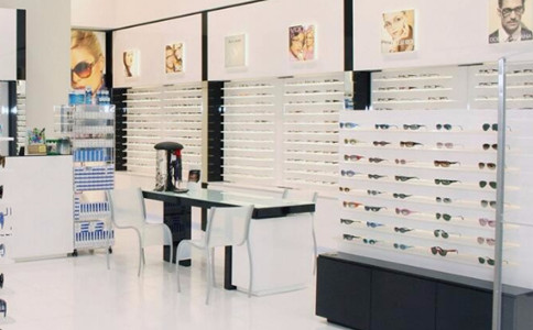 新手网上开眼镜店必备流程及条件,开眼镜店需要学多久能开店