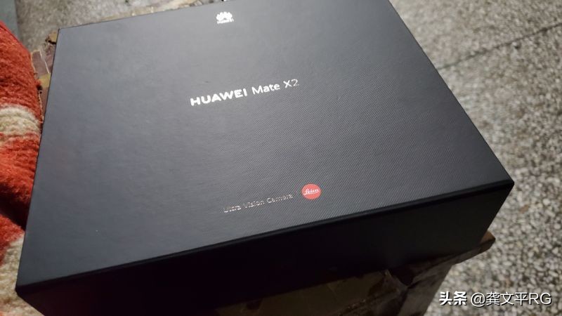 华为matex2最新折叠手机口碑,华为matex2折叠次数官方测试