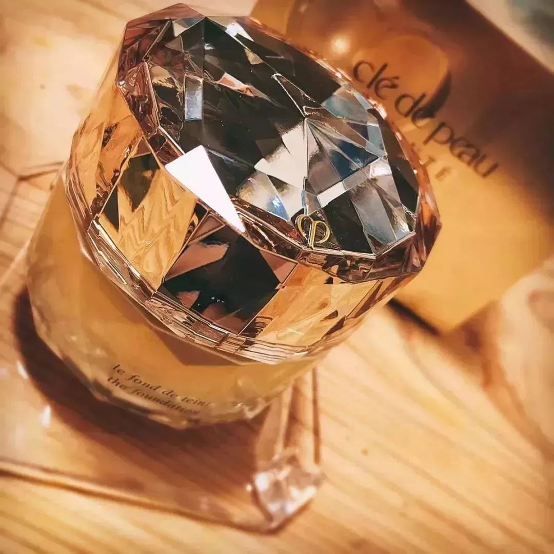 日本贵妇十大必买经典单品,日本贵妇品牌护肤品