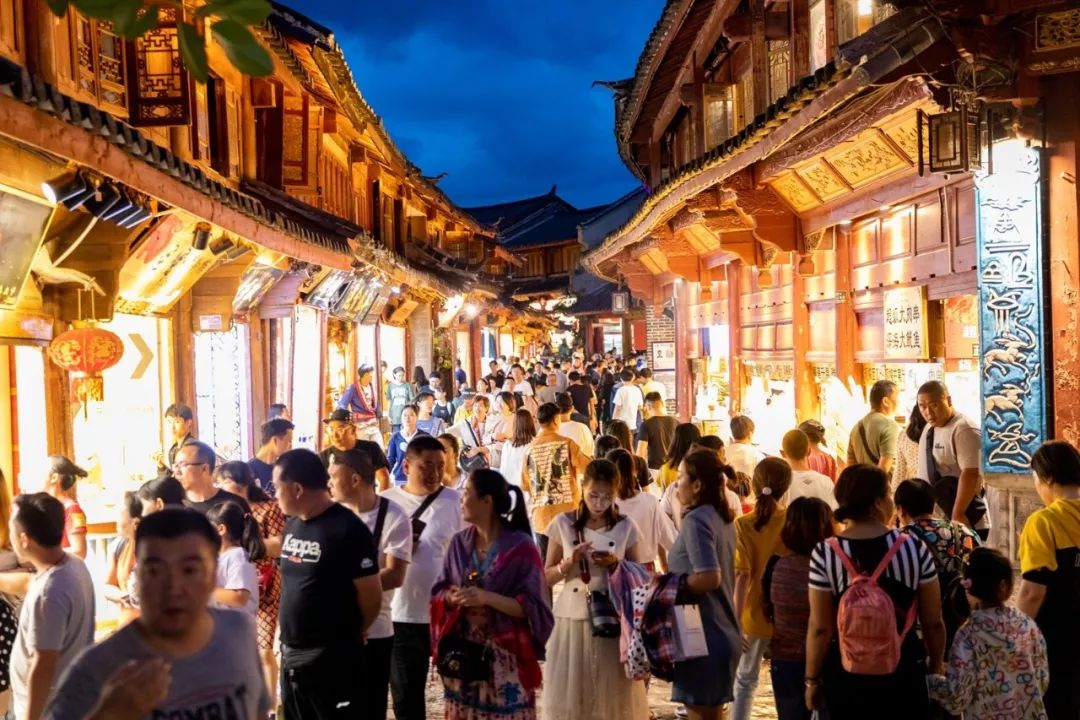 冰淇淋冷饮店怎么赚钱,大学生开冰淇淋冷饮店