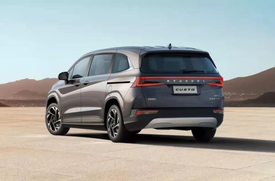 嘉华与库斯途哪个更值得购买,嘉华预售28.98万有人买吗