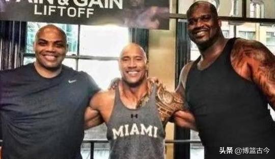 c罗与强森合影,c罗与巨石强森