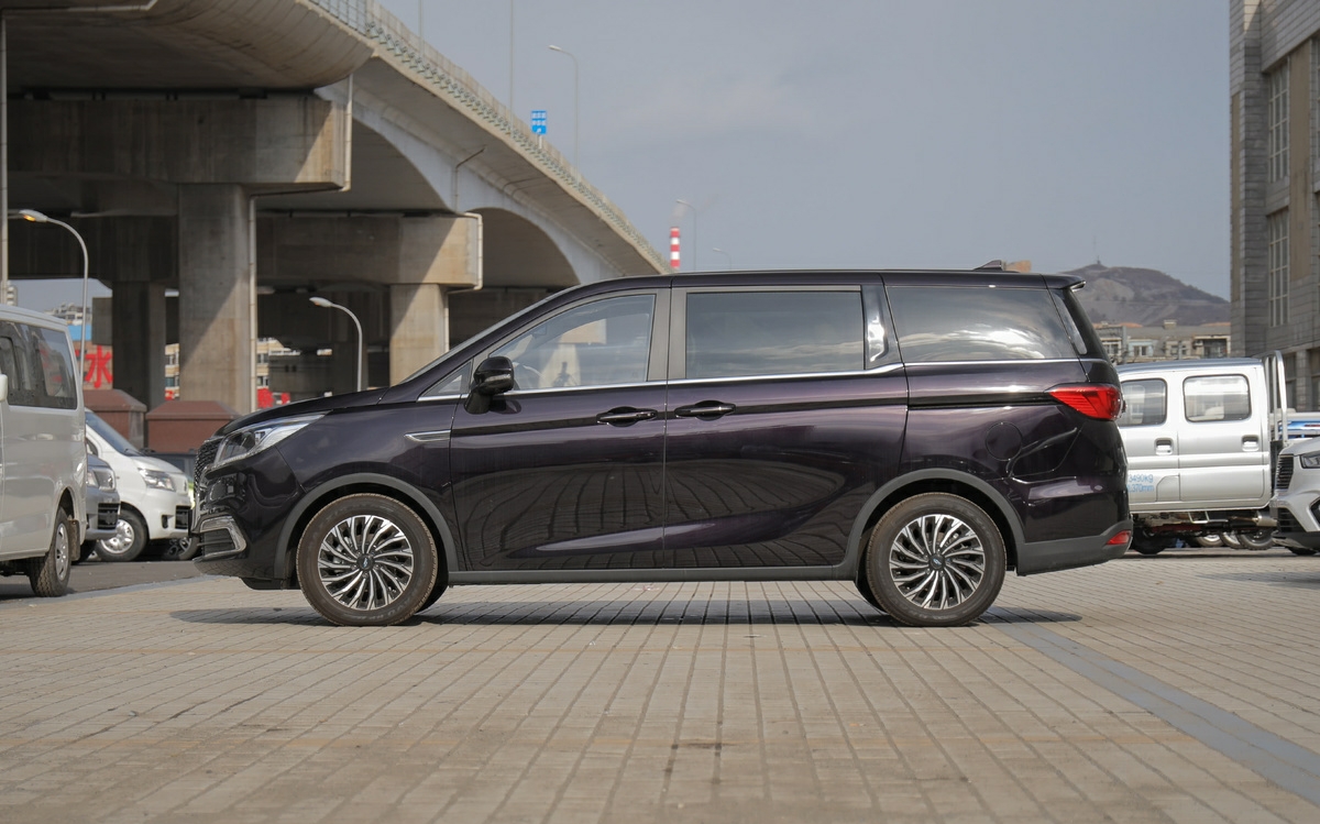 奥德赛24款豪华和混动价格,长安奥德赛价格