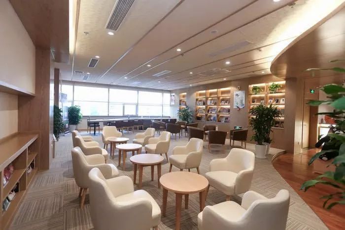 ¥799起/套-五一端午不加价!全家住金鸡湖畔酒店,吃海鲜大餐!