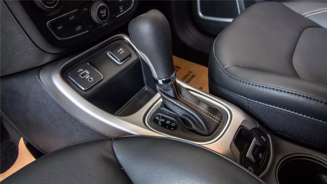 jeep指南者高性能版多少钱,指南者性价比最高的一款