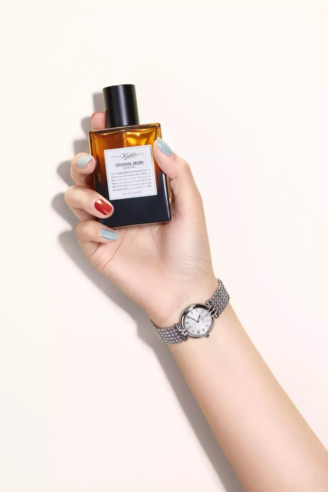 这样的你让我心生敬意,这样的你让我感动