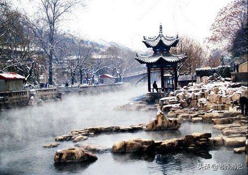 济南既能滑雪又能温泉的地方,济南冬季泡温泉