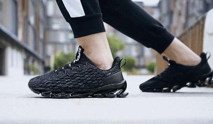 颜值与实用性兼备跑步鞋,爆发力强跑步鞋