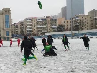 烟台足球队年会主题,烟台足球主题