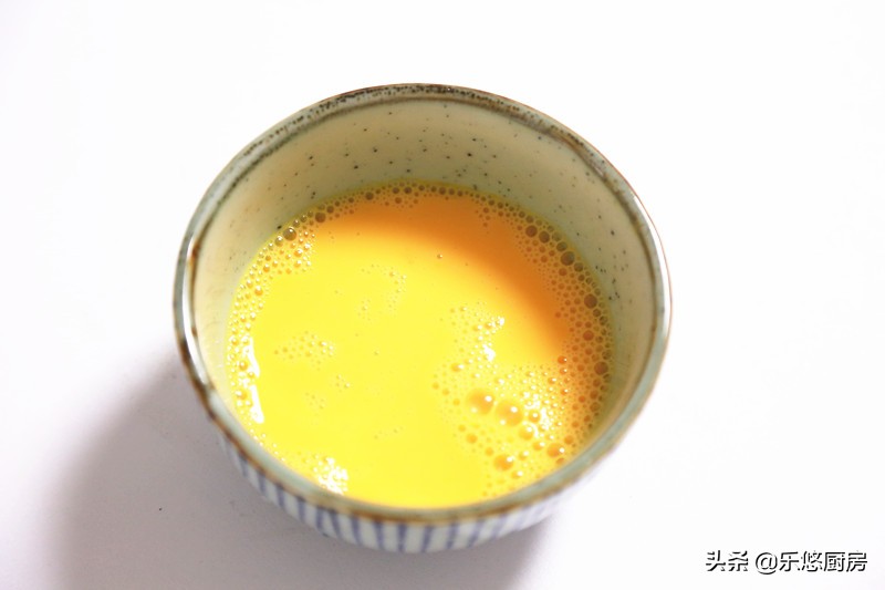 适合初学者做的枣泥月饼,从小爱吃豆沙包