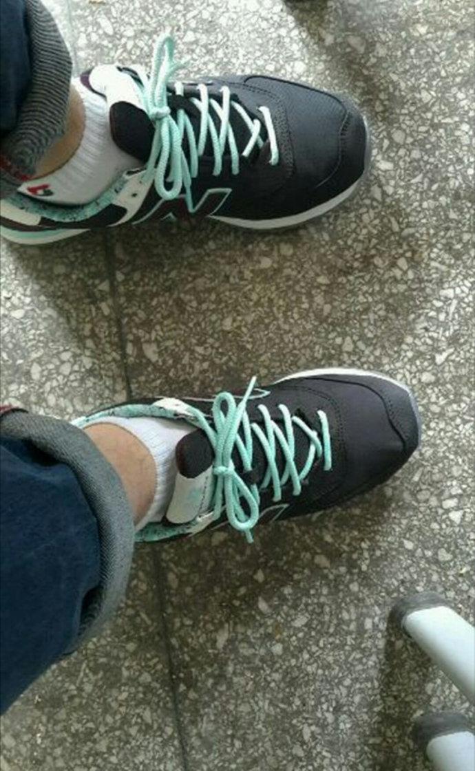 鞋舌跑偏怎么办教你一招,鞋舌总跑偏如何根治