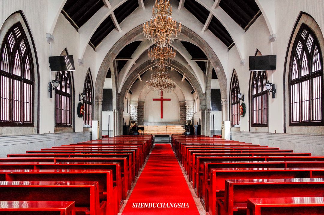 长沙秋季旅游景点推荐,长沙旅游攻略必玩的十大景点推荐