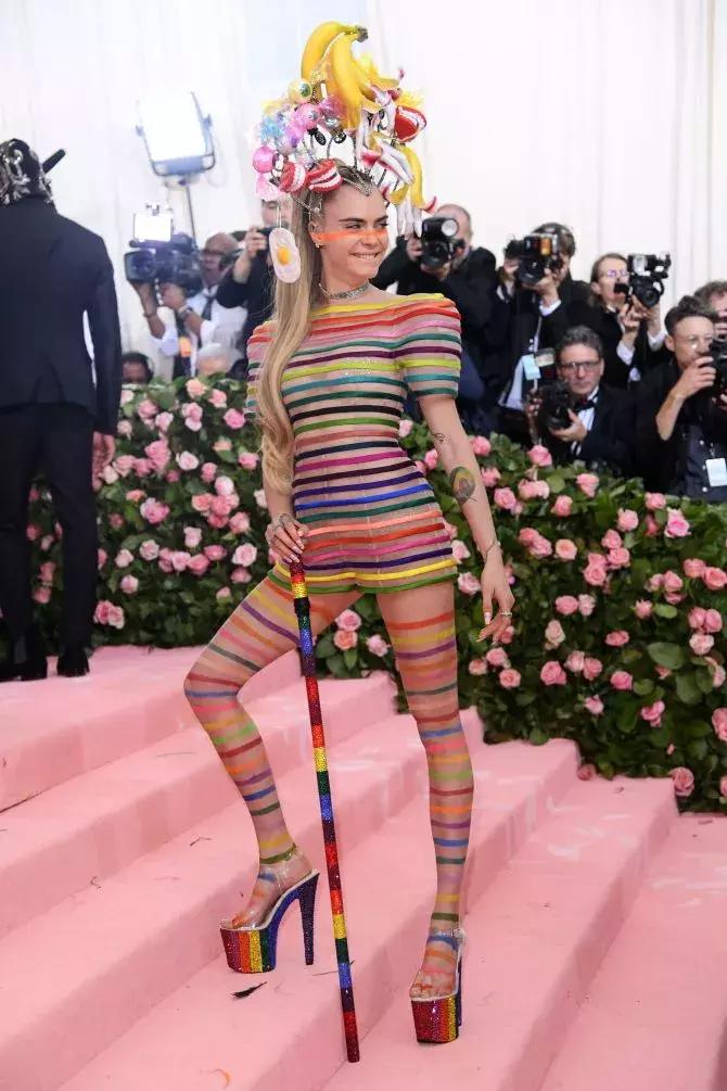 metgala20个最佳造型,metgala煎饼礼服