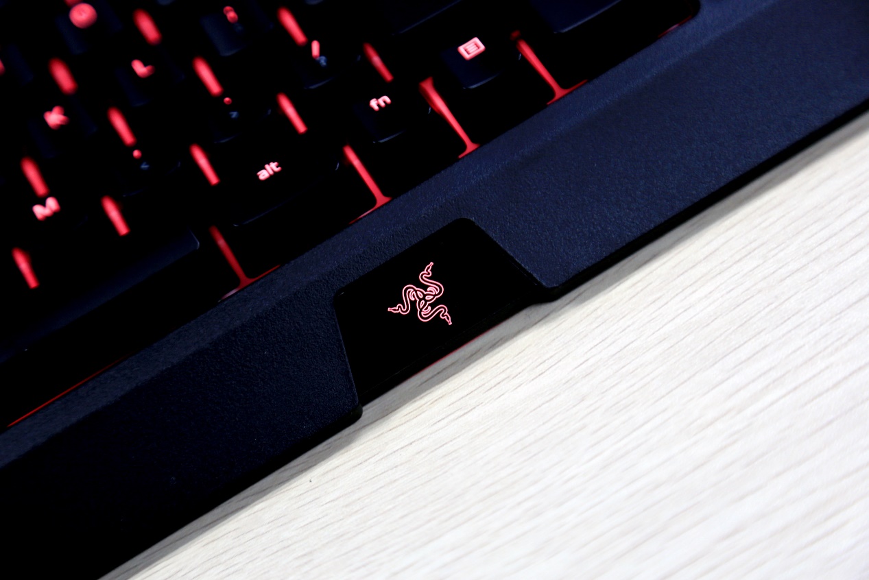 雷蛇黑寡妇蜘蛛V4键盘,黑寡妇蜘蛛轻装版键盘